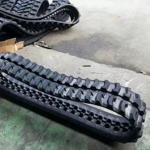 Pista de goma 400X72.5X78W Parte compatible con equipo Modelo SUMI <span class=keywords><strong>TOMO</strong></span> SH65U.<span class=keywords><strong>2</strong></span> HITACHI HX140B - Product Image 5