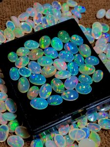 Lot de cabochons d'opale éthiopienne, ovales, blancs arc-en-ciel, pierres précieuses naturelles, pour la création de bijoux, fournisseur en gros - Product Image 3