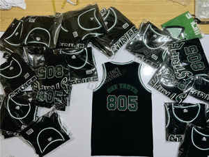 Maillot de basket-ball réversible personnalisé, respirant, avec nom et numéro personnalisés, taille plus, 100% polyester, unisexe, adultes, fabriqué au Pakistan - Product Image 5