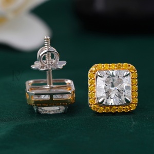 Boucles d'oreilles en diamant jaune de laboratoire taille coussin de 4,17 carats, or blanc, halo en or 14K bicolore, forme papillon, plaqué rhodium, pour mariages - Product Image 3
