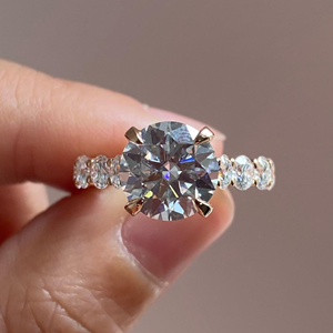 แหวนเพชรโมอิส2.50กะรัตที่ขายดีที่สุดแหวนแบบกลมแหวนหมั้นของแท้เครื่องประดับแหวนทองคำสีเหลือง18K แหวนนิรันดร์ - Product Image 5