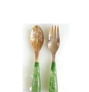 Ensemble de couverts de luxe par A.Z Handicrafts, manches en résine polie miroir, taille personnalisée, fourchettes et cuillères, au meilleur prix - Product Image 3