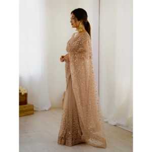 Sari de créateur à silhouette droite pour les fêtes, en tissu organza avec sequins et travail Dori, taille naturelle - Product Image 4