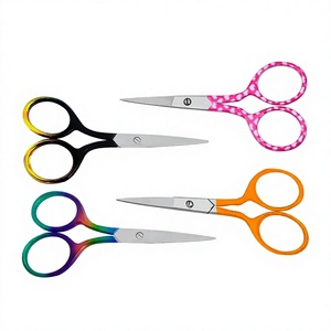 Tijera para cutículas de acero inoxidable de forma curva, concepto de belleza de buena venta, producto internacional, tijeras rectas sostenibles - Product Image 1