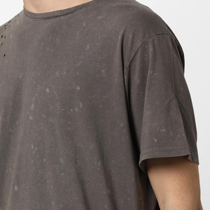 เสื้อยืดคอกลมผู้ชายผ้าฝ้าย 100% ระบายอากาศได้ดี สวมใส่สบาย ดีไซน์แบบทำสีเอซิดวอช  ปรับแต่งได้ตามต้องการ เป็นมิตรต่อสิ่งแวดล้อม สไตล์สตรีทแวร์ - Product Image 4