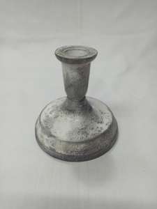 Candelabro de Metal con Acabado Clásico Antiguo, Decoración Elegante para Mesa de Salón y Eventos a Precio de Mayoreo - Product Image 2