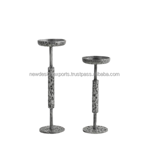 Supports de piliers en aluminium forgés à la main – Cônes texturés argentés de style brutaliste - Product Image 6