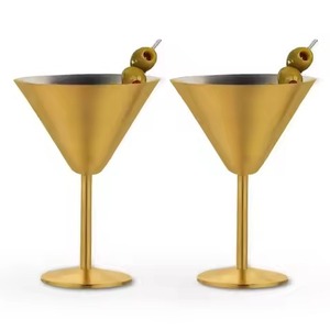 Copa de Vino Clásica Premium de Latón/Cobre, Reutilizable, de 300-450 ml, para el Hogar, Restaurantes, Bares y Eventos - Product Image 3