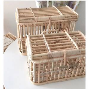 Panier de rangement en rotin tissé à la main avec couvercle, bac décoratif en osier pour l'organisation de la maison, panier rectangulaire en fibres naturelles durables - Product Image 3