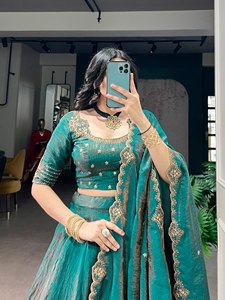 Lehenga Choli entièrement évasé pour femmes, vêtements indiens et pakistanais, tenue de soirée, Lehenga Choli de mariée à prix abordable - Product Image 3