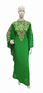 Élégance émeraude : Kaftan en soie verte orné à la main avec des broderies florales dorées complexes et des manches fluides de style kimono royal - Product Image 1