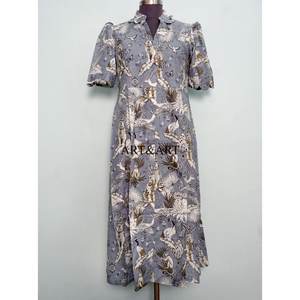 Vestido Largo Midi de Algodón con Diseño Indio Hecho a Mano para Mujer, Cuello en V, con Bolsillos, Ideal para Fiestas y Ocasiones Especiales - Product Image 3