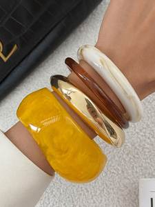 Elegante Brazalete de Resina Hecho a Mano con Patrón de Olas del Océano, Joyería de Moda para Mujer - Product Image 1