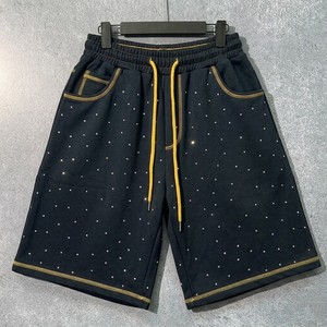 Shorts en coton noir décontractés de luxe pour homme, coupe ample, avec cordon de serrage, style streetwear écologique et tendance pour l'été - Product Image 1