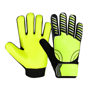 Gants de Gardien de But Professionnels Tombola Sports 2026 Nouveau Design Matière PU Protection des Doigts et du Pouce Unisexe Fermeture Auto-agrippante Soie - Product Image 1