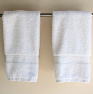 Grande serviette de bain et de toilette en pur coton 5 étoiles pour hôtel, 500-600 GSM - Product Image 5