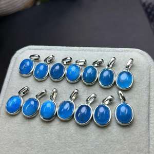 จี้หินอะพาไทต์ธรรมชาติจาก Zahira Gems ตัวเรือนเงินแท้ สไตล์โบฮีเมียน รูปทรงแฟนซี ได้รับการรับรองจากผู้ตรวจสอบอิสระ เหมาะสำหรับทั้งชายและหญิง - Product Image 6