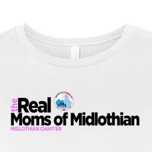 เสื้อยืดแขนสั้นสีขาวสำหรับผู้หญิง ลายตัวอักษร Real Moms สีดำ คอกลม ลำลอง แฟชั่นสำหรับผู้หญิง สวมใส่ได้ทุกวัน - Product Image 2
