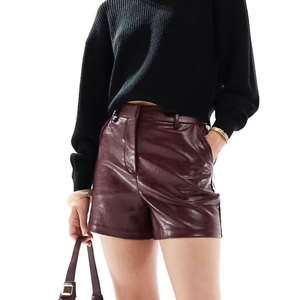 Pantalones Cortos de Cuero para Mujer, Talla Adulto, Estilo Nuevo Personalizado, 100% Cuero, Pantalones Cortos Deportivos para Mujer en Venta - Product Image 1