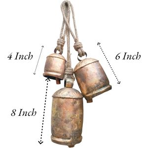 Set di 3 Grandi Campane Natalizie in Ottone Dorato Rustico per Decorazioni Natalizie a Forma di Mucca - Product Image 2