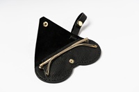 Étui à lunettes plat lunettes de soleil avec sangle de support pochette à lunettes minimaliste avec boucle de ceinture étui à lunettes en cuir véritable LGC-0084