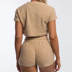 Conjuntos de mujer al por mayor, diseño personalizado, conjuntos cortos de 2 piezas, chándal, camiseta corta y pantalones cortos, corte holgado - Product Image 3