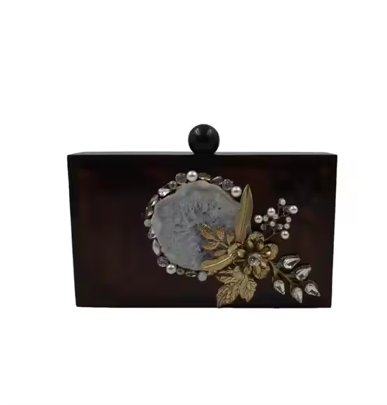 เช่นเดียวกับภาพ