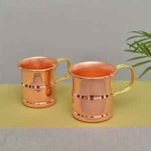 Ensemble de tasses et verres en cuivre faits à la main, finition polie, vaisselle en cuivre pour cuisine et bar, vente en gros - Product Image 5