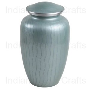 Urna Funeraria de Latón Azul para Cenizas, Recuerdo Conmemorativo, Caja Redonda Hecha a Mano para Servicios Funerarios - Artesanía India - Product Image 4