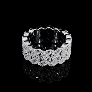 แหวนค็อกเทลเพชรโมอิสซาไนต์เงินแท้ 925 ยี่ห้อ KIVORA JEWELS ประดับเพชรทรงบาแกตต์แบบฝังหนามเตย สำหรับทั้งชายและหญิง สไตล์ฮิปฮอป เหมาะสำหรับเป็นของขวัญในงานปาร์ตี้ - Product Image 2