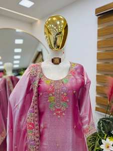 Ensemble de 3 pièces de vêtements ethniques de luxe modeste – Fabricant international de vêtements - Product Image 3