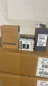 คอนแทคเตอร์แม่เหล็ก HYUNDAI รุ่น HGC 9A 3 โพล AC/DC 25A 220V 50/60Hz แบบติดตั้งบนแผง - Product Image 1