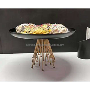 Soporte para Tartas de metal moderno y elegante con superficie lisa y diseño duradero, perfecto para la cocina casera de Azora Industries - Product Image 3