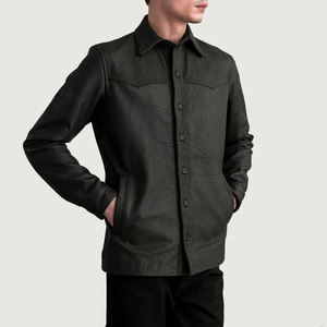 Veste chemise en cuir PU noir pour homme, col rabattu, fermeture boutonnée, coupe ajustée, style workwear, vêtement d'automne - Product Image 5