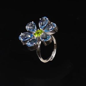Anillo Clásico de Plata de Ley 925 con Topacio Azul y Peridoto, Joyería Plateada para Mujer, para Bodas - Product Image 1