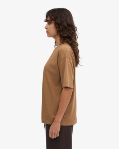 Nouveau T-shirt décontracté pour femme, coupe ajustée, col rond, uni, respirant, en polyester/coton, manches courtes, tricoté, style oversize, vente en gros - Product Image 2