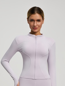 Veste de sport zippée pour femme grande taille, élastique, confortable, séchage rapide, respirante, couleur unie, pour yoga, fitness, gym, avec manches ajustées à fermeture éclair sur le devant - Product Image 5