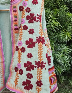 Veste en velours tissé brodée de fleurs, respirante, col rond, manches longues, printemps, automne, hiver, vêtements d'extérieur pour femmes, cadeau pour elle - Product Image 3