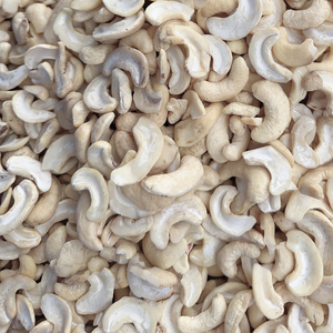 Prix de gros des noix de cajou du Vietnam dans le monde entier, prix des noix de cajou W240, Santigo Ltd OEM, ODM - Product Image 1