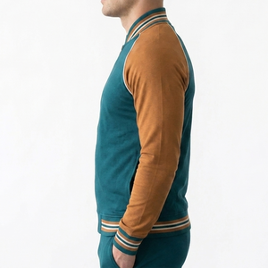Chaqueta Varsity de Alto Rendimiento, Tejido de Primera Calidad, Tacto Suave y Transpirable, Chaqueta Urbana para Hombre - Product Image 3