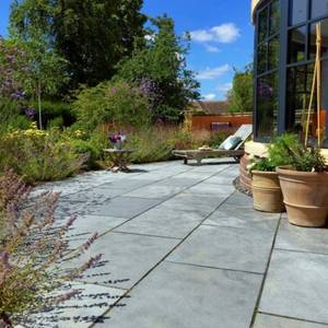 Pavés en pierre calcaire grise naturelle Tandur pour bordures de jardin, aménagement paysager et projets extérieurs - Product Image 2