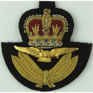 Custom size Hand Embroidered Bullion Blazer Badge/Wholesale Cheap Bullion <b>Wire</b> Golden Customized Hand Made Embroidery Badges - Product Image 5