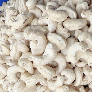 Fabrication de noix de cajou W180, noix de cajou Santigo, noix de cajou du Vietnam, noix de cajou grillées, vente en gros, exportées vers l'Asie, l'UE, le Moyen-Orient - Product Image 1