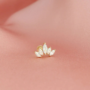 Fabricante de Labrets de Diamantes Marquise en Oro Sólido de 14K |   Fábrica de Joyería Directa |   Piercings Internos Roscados 16G 18G al por Mayor - Product Image 1