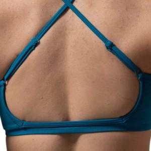 Custom Logo <b>Teal</b> Sports Bra <b>Women</b> Scoop Neck Thin Strap Seamless Workout Crop <b>Top</b> Fitness Gym Set Activewear Wholesale - Product Image 4