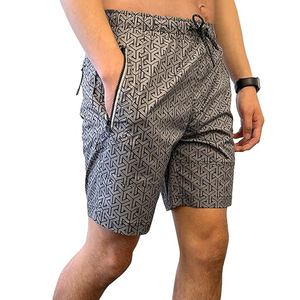 Pantalones Cortos Deportivos de Secado Rápido para Hombre al por Mayor - Pantalones Cortos de Gimnasio con Estampado Geométrico y Logotipo Personalizado con Bolsillos con Cremallera - Product Image 3