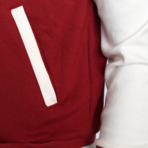 Chaqueta de Invierno para Hombre Más Vendida, Chaqueta Varsity de la Mejor Calidad con Mangas de Cuero, Chaqueta Bomber de Tela Cálida para Invierno - Product Image 3