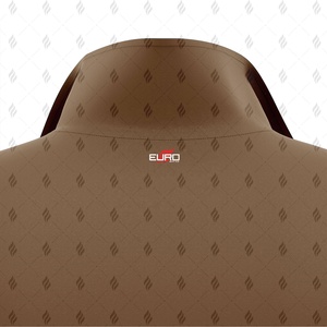 Ensembles de sport athlétiques légers 2 pièces personnalisés pour hommes – Tenues décontractées unies pour adultes – Vêtements de sport pour l'entraînement et la course à pied - Product Image 6