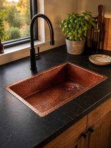 Fregadero de Cocina Tradicional de Cobre para Diseño Interior de Estilo Rústico con Apariencia Rústica y Uso Diario Práctico para Lavado - Product Image 5