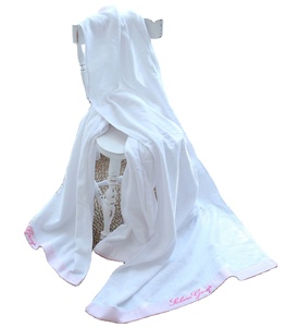 Sang Trọng 100% Bông Khăn Tắm Thiết Lập Nhanh Chóng Khô <span class=keywords><strong>Jacquard</strong></span> Sọc Mô Hình Trắng Khách Sạn Dùng Một Lần Với Logo OEM Tùy Chọn - Product Image 1